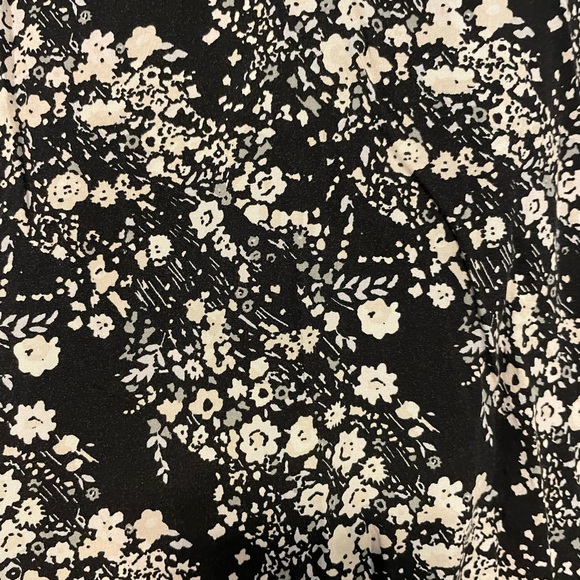 Gap Floral V-Neck Pullover - Picture 3 of 7